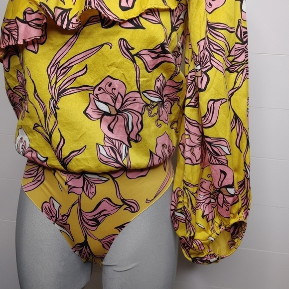 ZARA floral ruffle one shoulder bodysuit S - Picture 5 of 16